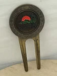 Williams Golf Club Logo Divot Repair Tool Magnetic Ball Marker. Fixed Price $7.98.