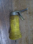Goldenrod 610 Plastic 6oz Oil Can Pump Oiler Straight Spout Usa Vintage. Fixed Price $4.00.