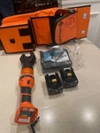 Greenlee 18v Gator 35mm Insulated Cable Cutter With 2 Batteries And Case. Fixed Price $2100.00.