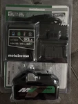 New Metabo Hpt Multi-volt 36v/18v Battery Rapid Charger (uc18ysl3 & Bsl36b18). Fixed Price $135.00.