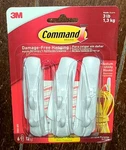3m Command Six Piece Medium Utility Hooks Item #17001-6es. Fixed Price $9.68.